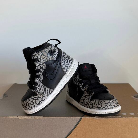 Nike Air Jordan 1 Retro ‘Elephant Print’ Toddler Sneakers - SZ 5 C